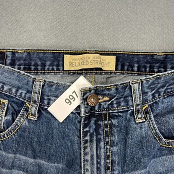 Wrangler Jeans Mens 34x32 Relaxed Straight Dark Wash Cotton Denim Thick Stitch - Picture 11 of 12